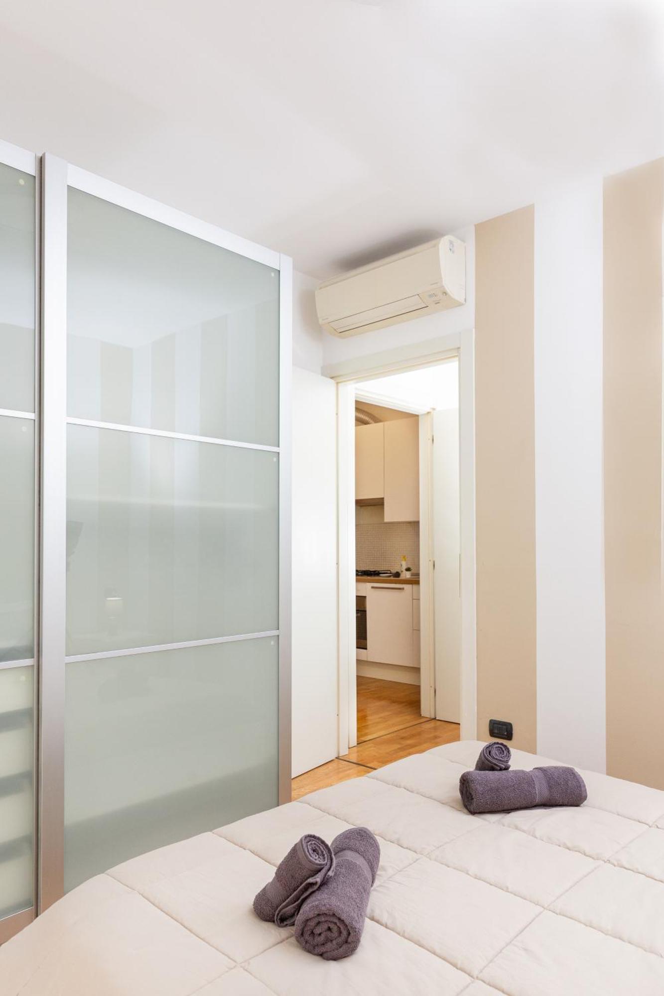 Santa Giulia Connect Apartment Milan Exterior photo